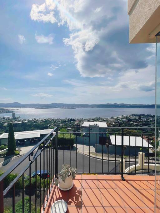 Villa Millions View - Hobart Sandy Bay Exterior foto